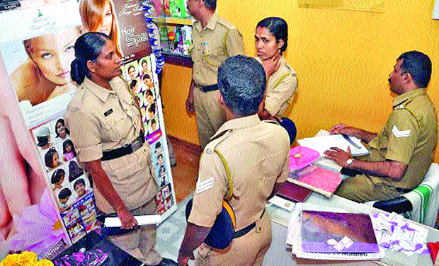 Police conducting raid at a beauty parlour in Kochi on Wednesday Police conducting raid at a beauty parlour in Kochi on Wednesday